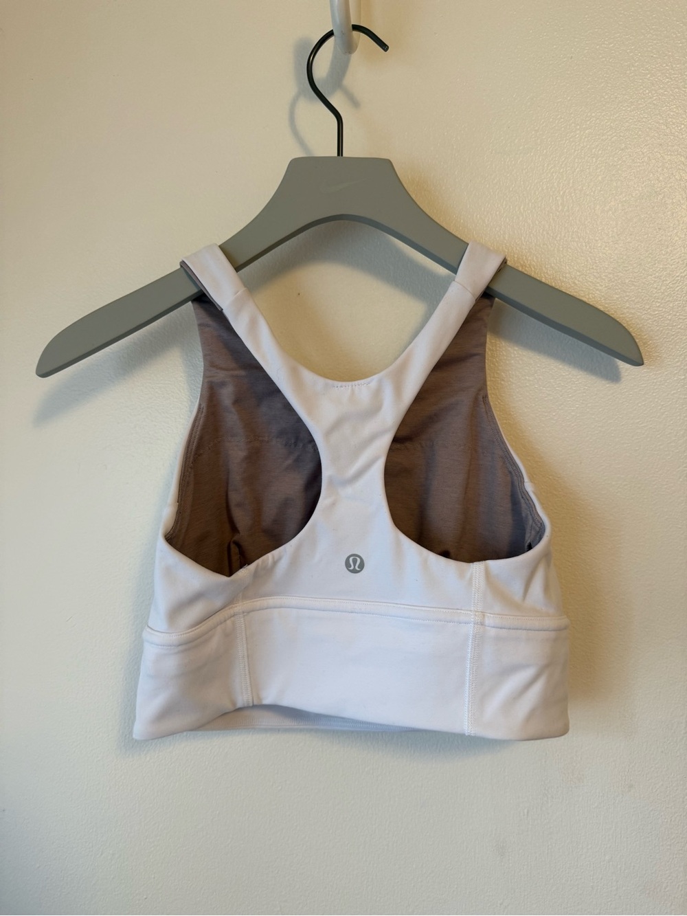 Lululemon White Size 6 Wunder Train Longline Bra